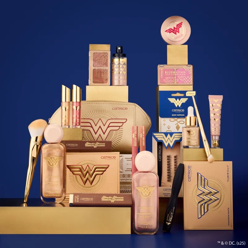 Catrice Wonder Woman čopič za rdečilo 1 kos