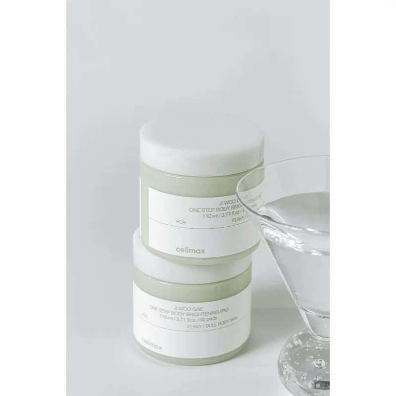celimax Ji Woo Gae One Step Body Brightening Pad eksfoliacijske blazinice za telo 60 kos