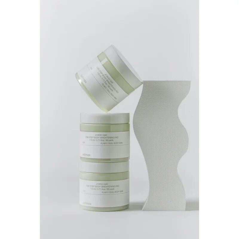 celimax Ji Woo Gae One Step Body Brightening Pad eksfoliacijske blazinice za telo 60 kos