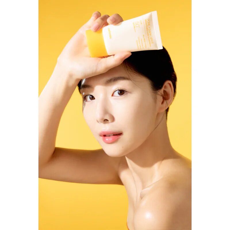 celimax Pore+Dark Spot Brightening Care Suncream posvetlitvena krema za sončenje SPF 50+ 50 ml