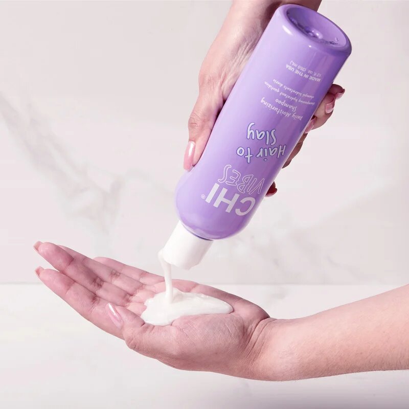 CHI Vibes Hair To Slay Daily Moisturizing Shampoo vlažilni šampon za razcepljene konice 355 ml