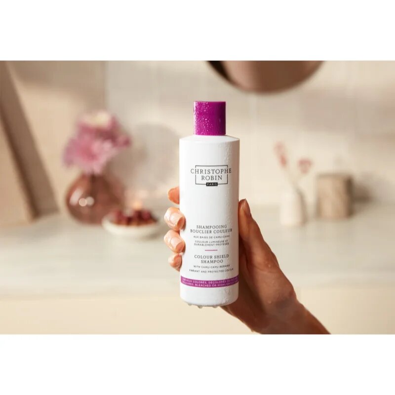 Christophe Robin Color Shield Shampoo with Camu-Camu Berries hranilni šampon za barvane lase in lase s prameni 250 ml