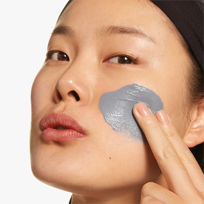 Clinique All About Clean™ 2-in-1 Charcoal Mask + Scrub čistilna maska za obraz 100 ml