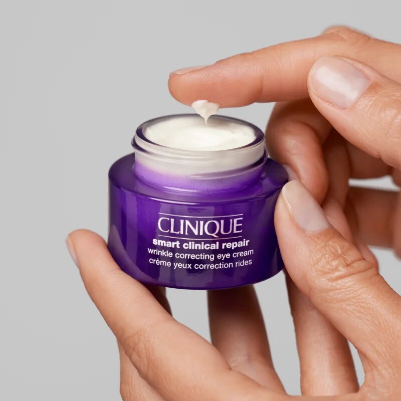 Clinique Smart Clinical™ Repair Wrinkle Correcting Eye Cream krema za predel okoli oči za zapolnitev in korekcijo gub 15 ml