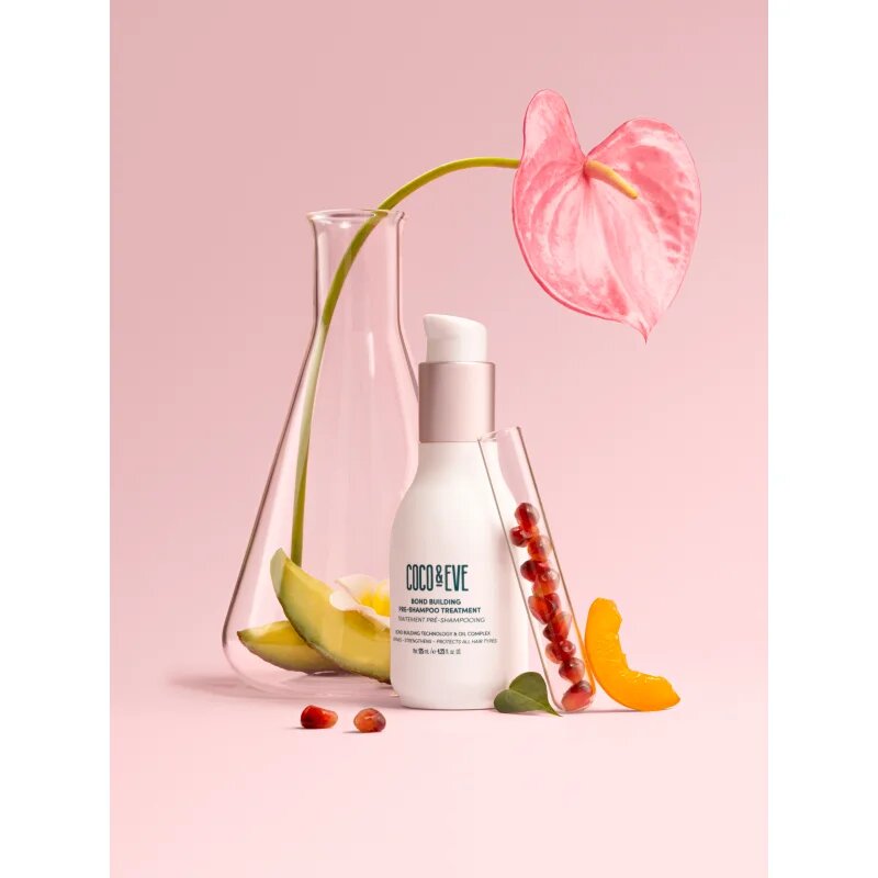 Coco & Eve Bond Building Pre-Shampoo Treatment nega pred šamponiranjem za poškodovane lase 125 ml