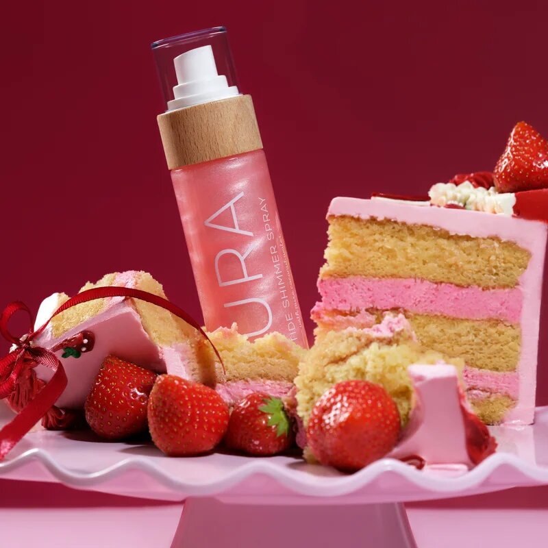 COCOSOLIS AURA Peptide Shimmer Spray vlažilno pršilo s posvetlitvenim učinkom z vonjem Strawberry Cheesecake 100 ml