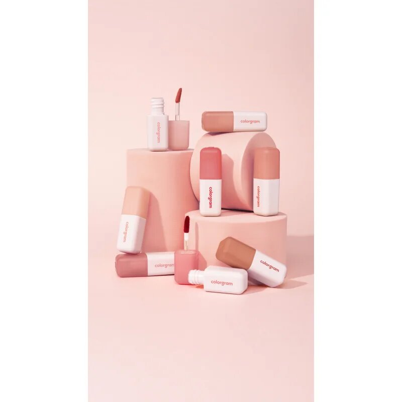 Colorgram Nude Blur Tint mat barva za ustnice z vlažilnim učinkom odtenek 06 Lucky Berry 5 g