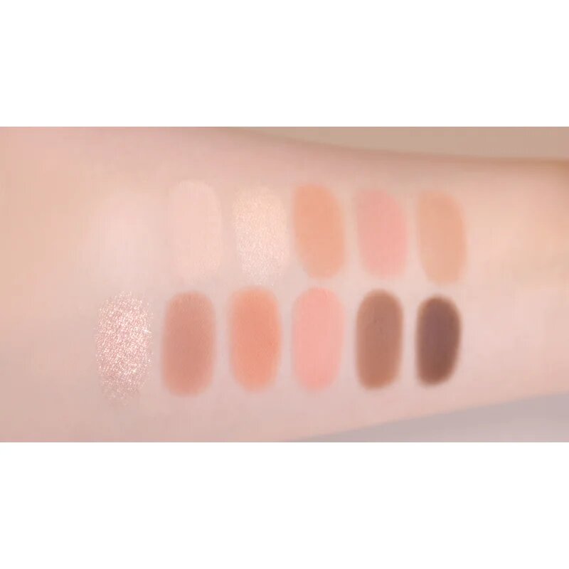 Colorgram Pin Point Eyeshadow Palette paleta senčil za oči za popoln videz odtenek 01 Peach+Coral 9.9 g