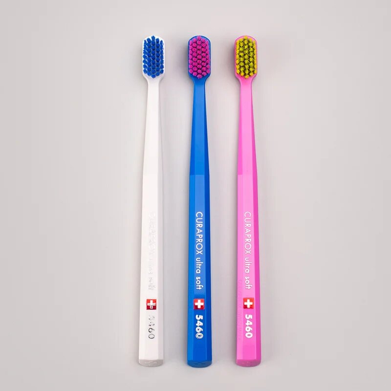 Curaprox 5460 Ultra Soft zobna ščetka 3 kos
