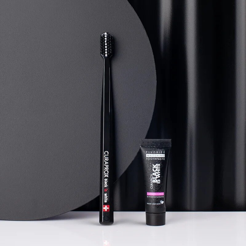 Curaprox Black is White set zobne nege