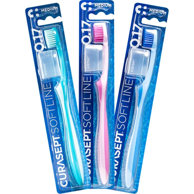 Curasept Softline 0.17 Medium zobna ščetka 1 kos