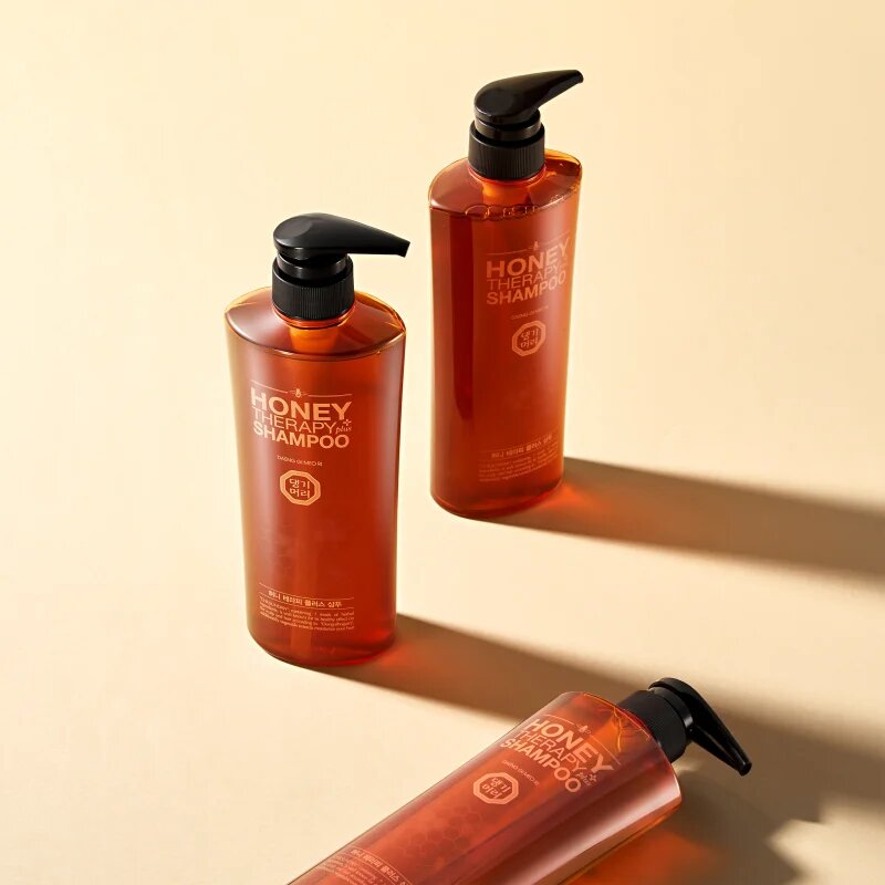 DAENG GI MEO RI Honey Therapy Professional Plus Shampoo regeneracijski šampon za šibke in poškodovane lase 500 ml