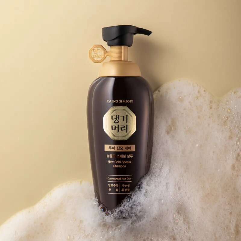 DAENG GI MEO RI New Gold Special Shampoo šampon za okrepitev las za mastne lase 500 ml