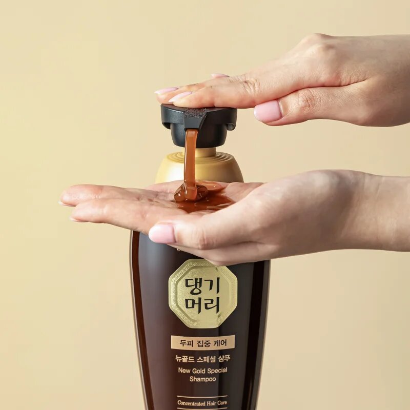 DAENG GI MEO RI New Gold Special Shampoo šampon za okrepitev las za mastne lase 500 ml