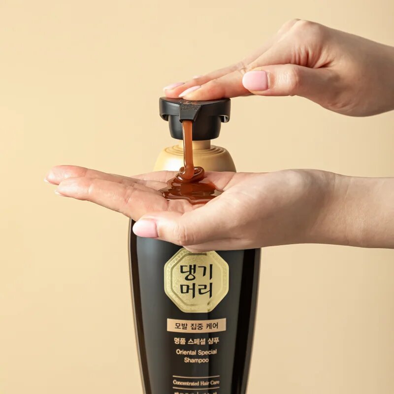 DAENG GI MEO RI Oriental Special Shampoo hranilni šampon proti izpadanju las 500 ml