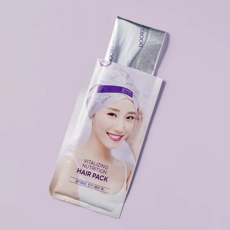 DAENG GI MEO RI Vitalizing Nutrition Hair Pack regeneracijska maska za lase za suhe obremenjene lase 1 kos