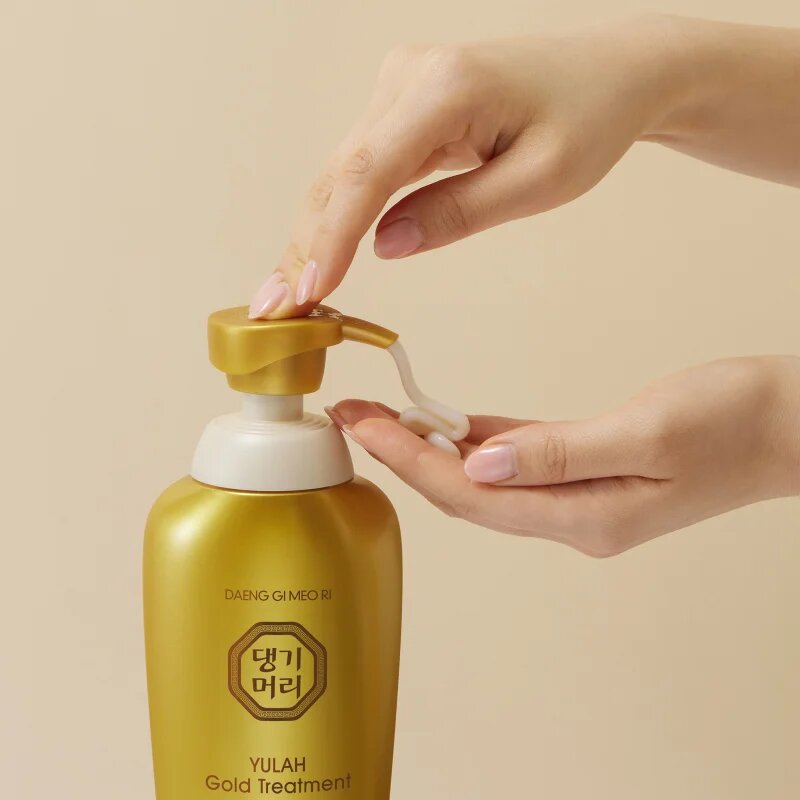 DAENG GI MEO RI Yula Gold Treatment obnovitveni balzam za krepitev in sijaj las 500 ml