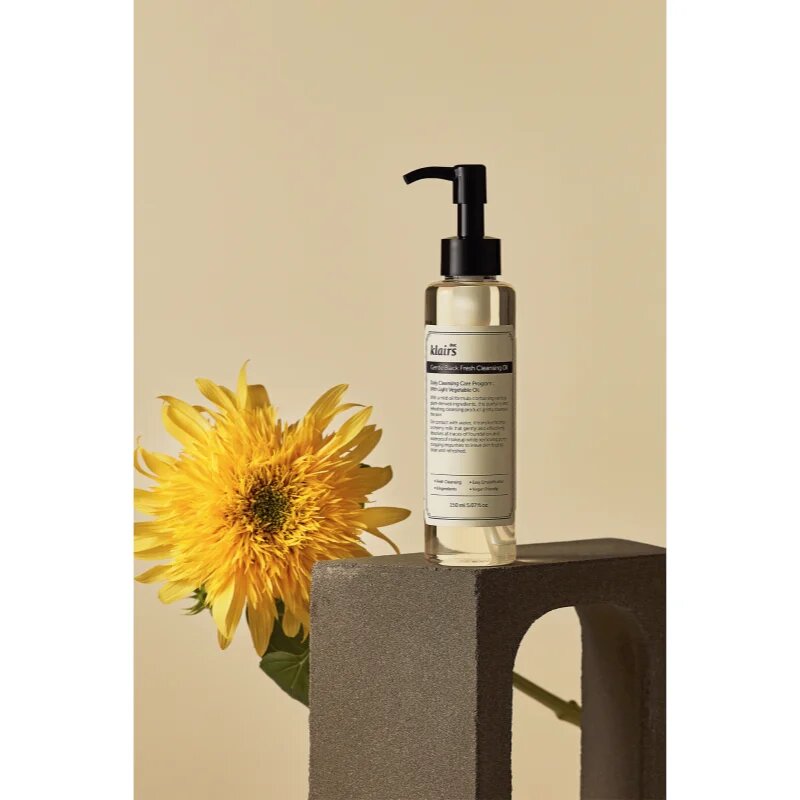Dear Klairs Gentle Black Fresh Cleansing Oil nežno čistilno olje za mastno kožo 150 ml