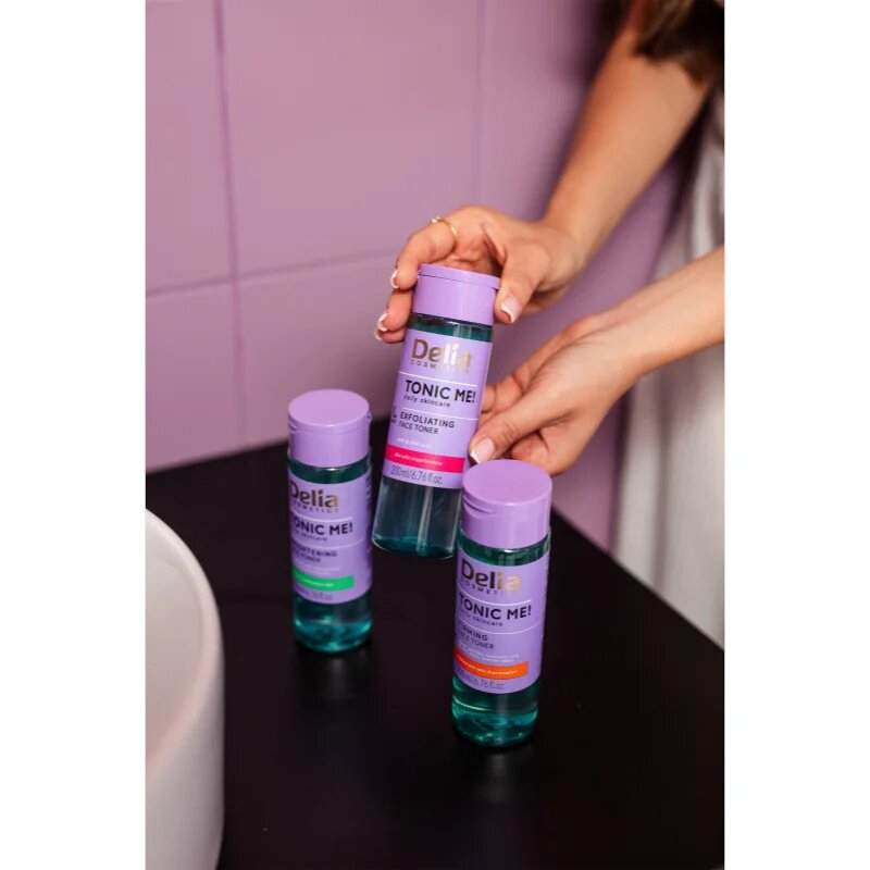 Delia Cosmetics Tonic Me! tonik za obraz z učvrstitvenim učinkom 200 ml