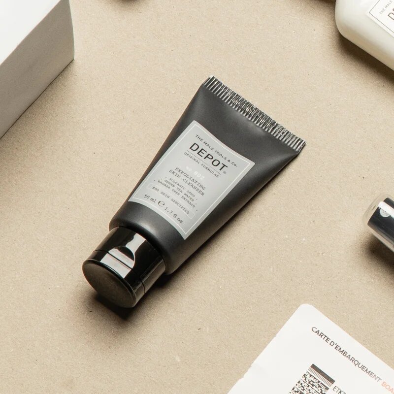 Depot No. 802 Exfoliating Skin Cleanser eksfoliacijski čistilni gel za moške 50 ml