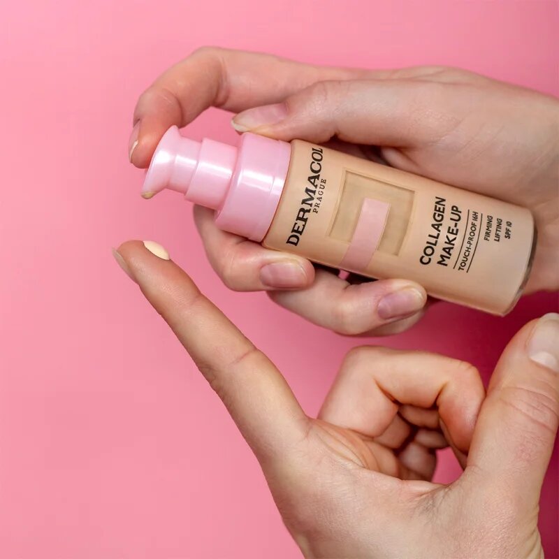 Dermacol Collagen vlažilni tekoči puder z gladilnim učinkom odtenek 4.0 Tan 20 ml