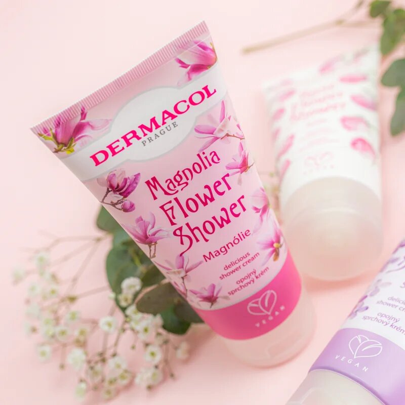 Dermacol Flower Care Magnolia nežna krema za prhanje z vonjem cvetja 200 ml