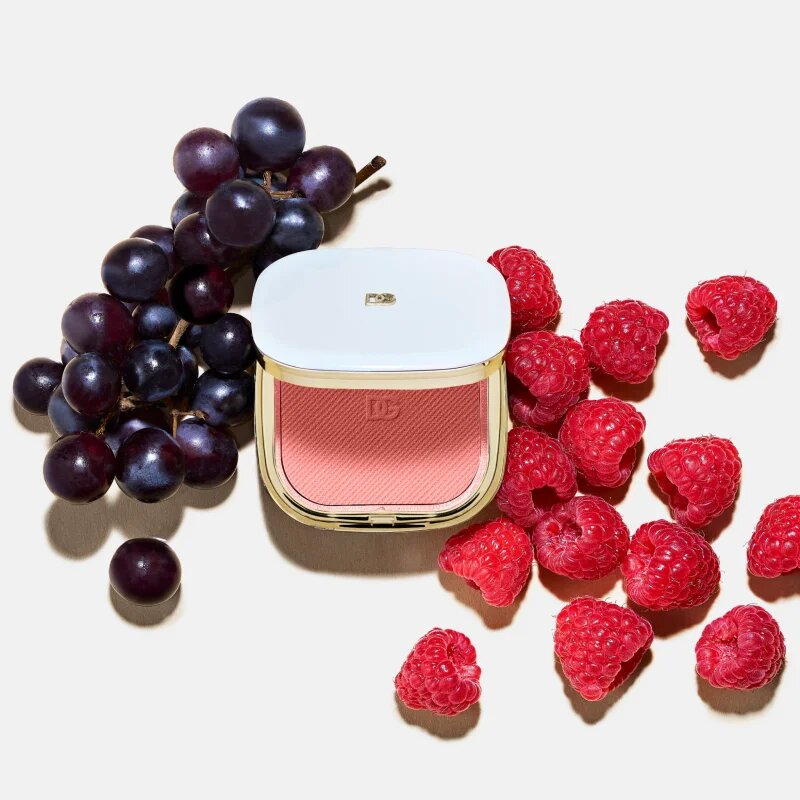 Dolce&Gabbana Classic Cheeks&Eyes Match rdečilo odtenek 04 CHEERFUL PINK 8 g