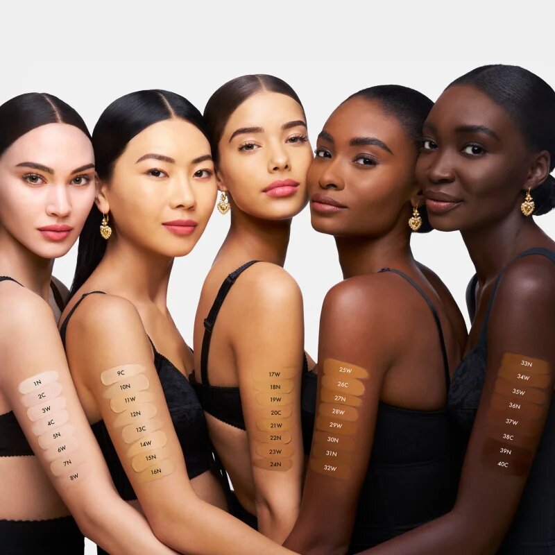 Dolce&Gabbana Flawless Everlast Foundation intenzivni prekrivni tekoči puder z dolgoobstojnim učinkom SPF 20 odtenek 21W MEDIUM 27 ml
