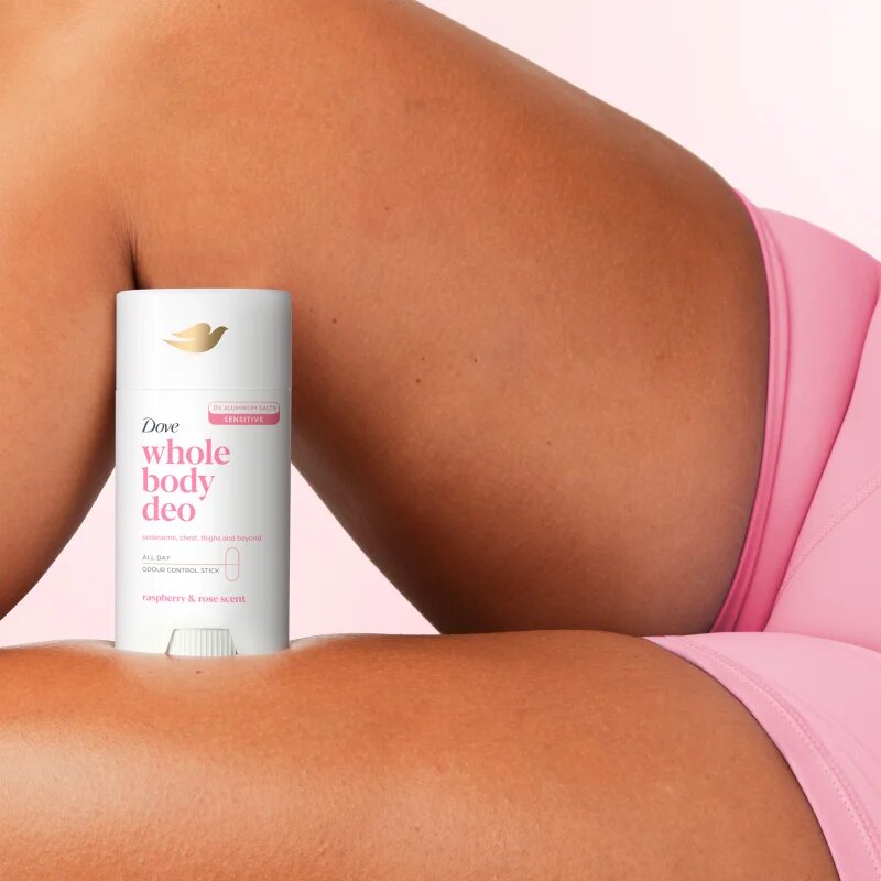 Dove Raspberry & Rose trdi deodorant za telo 75 ml