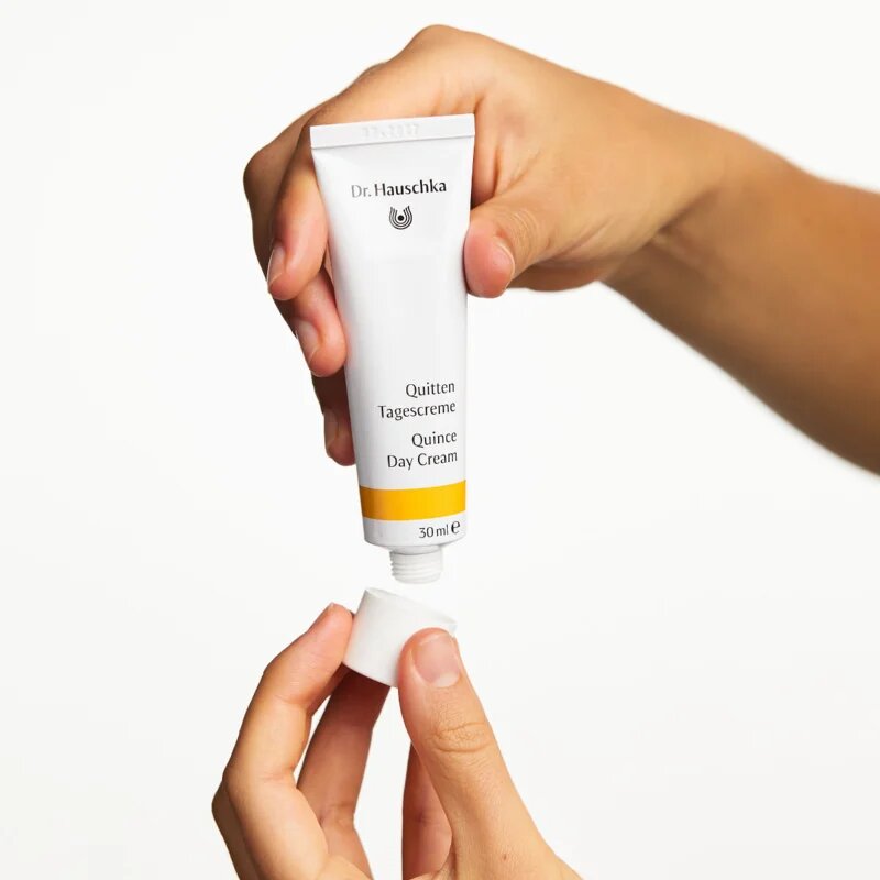 Dr. Hauschka Facial Care Quince Day Cream dnevna krema iz kutine 30 ml