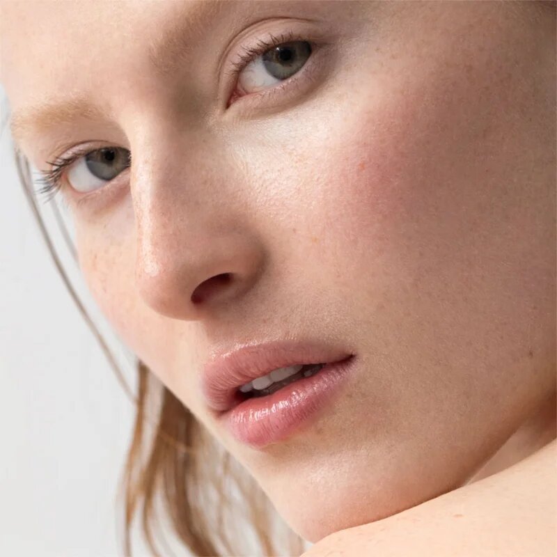 Dr. Hauschka Make-Up Colour Correcting Powder kompaktni puder odtenek 01 activating 8 g