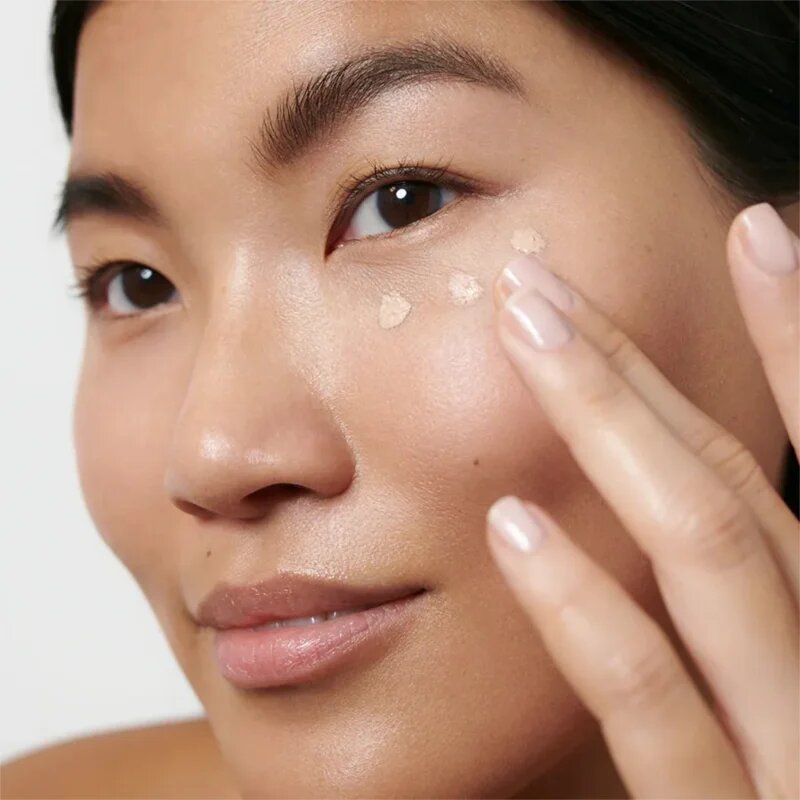 Dr. Hauschka Make-Up Concealer prekrivni korektor odtenek 02 chestnut 2.5 ml