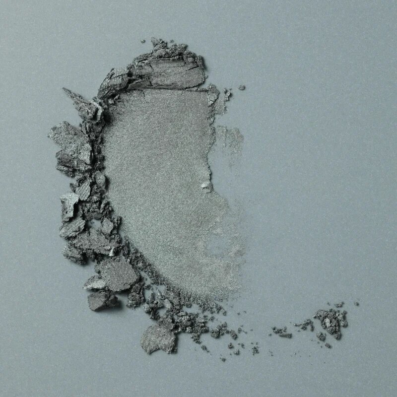 Dr. Hauschka Make-Up Eyeshadow intenzivna senčila za oči odtenek 04 verdelite 1.4 g