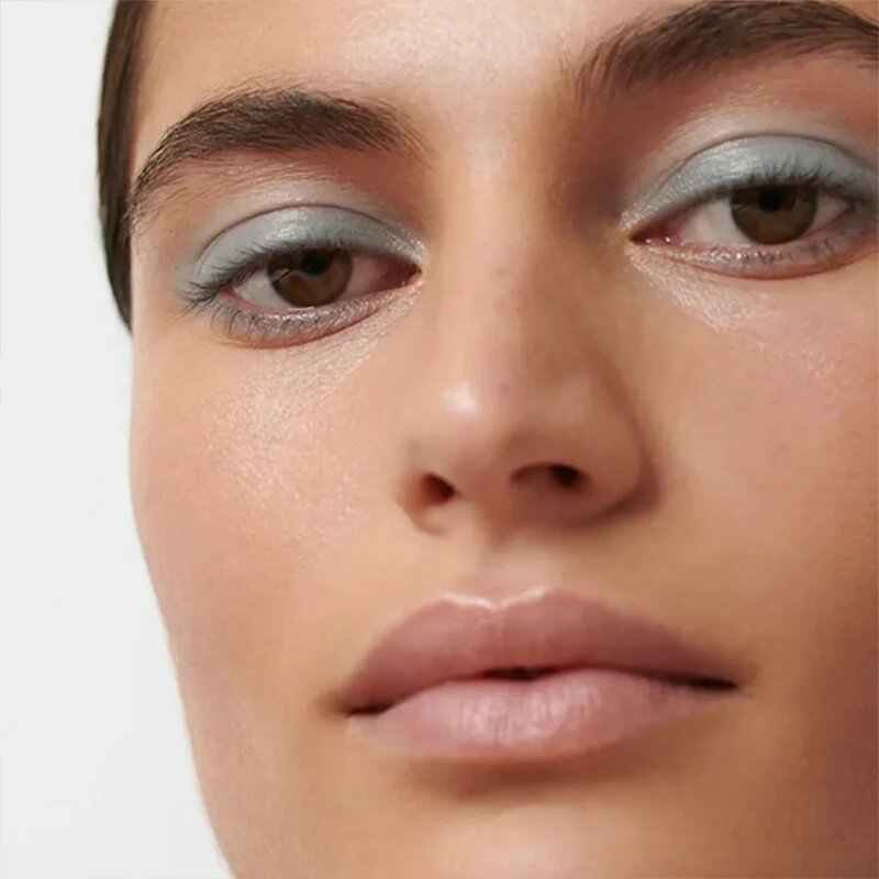 Dr. Hauschka Make-Up Eyeshadow intenzivna senčila za oči odtenek 04 verdelite 1.4 g