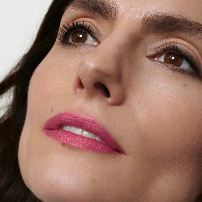 Dr. Hauschka Make-Up Lipstick hranilna šminka odtenek 03 camellia 4.1 g