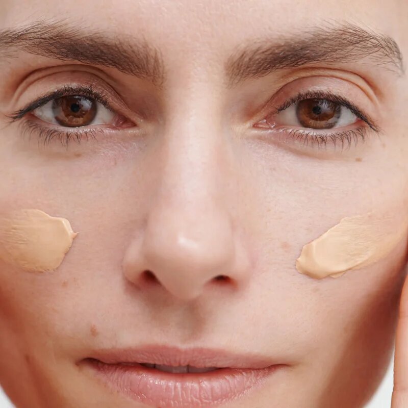 Dr. Hauschka Regeneration CC krema za zrelo kožo 40 ml