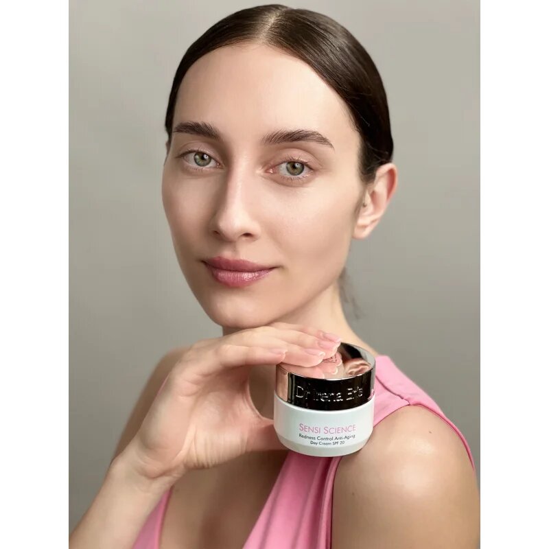 Dr Irena Eris Sensi Science Redness Control Anti-Aging Day Cream intenzivna gladilna dnevna krema proti gubam SPF 20 50 ml