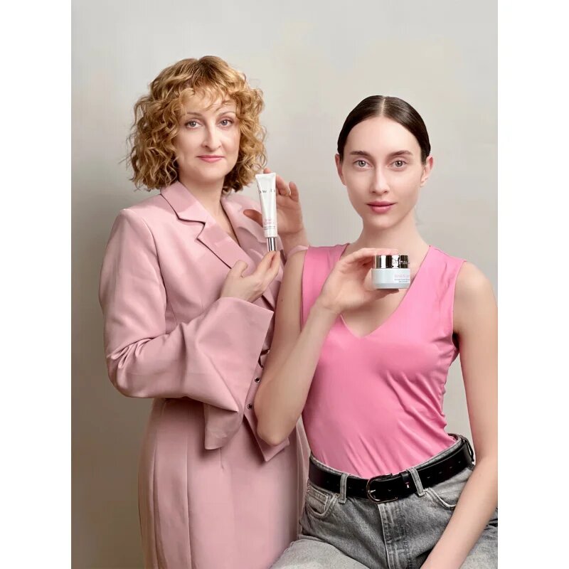 Dr Irena Eris Sensi Science Redness Control Anti-Aging Day Cream intenzivna gladilna dnevna krema proti gubam SPF 20 50 ml