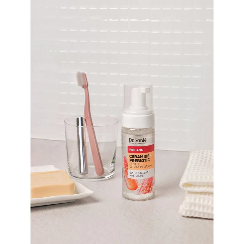Dr. Santé Pre Age Ceramide + Prebiotic čistilna pena za zrelo kožo 150 ml