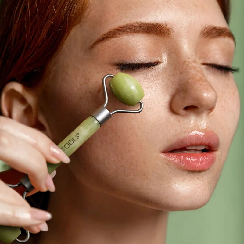 EcoTools Jade pripomoček za masažo za obraz 1 kos