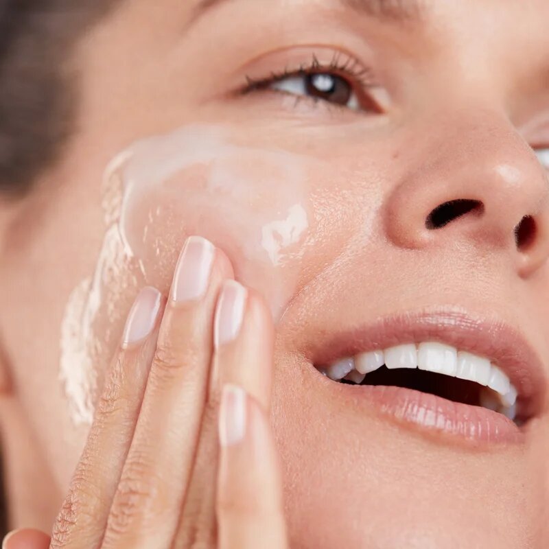 Elemis Dynamic Resurfacing Facial Wash čistilni gel z gladilnim učinkom 30 ml