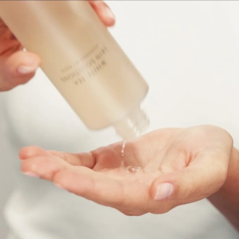 Elizabeth Arden White Tea Skin Solutions Moisture Infusing Bi-phase Toning Lotion vlažilni tonik za dvostopenjsko nego kože za ženske 200 ml