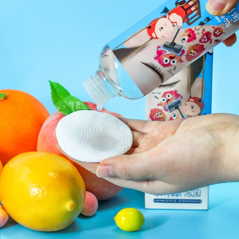 Elizavecca Milky Piggy Hell-Pore Clean Up AHA Fruit Toner tonik za redukcijo razširjenih por s piling učinkom 200 ml