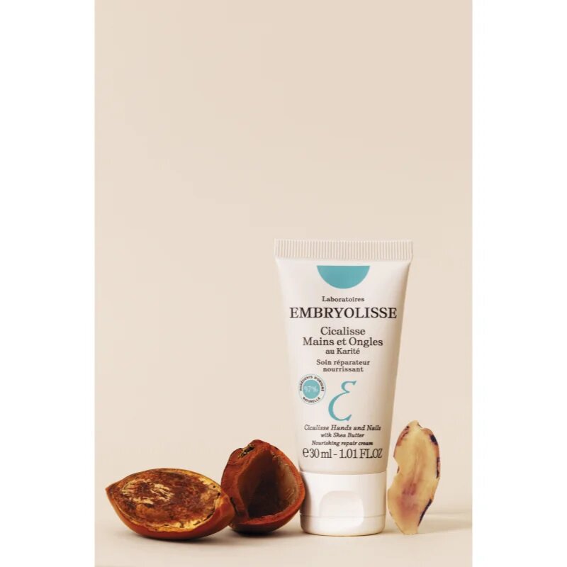 Embryolisse MOISTURIZATION AND REGENERATION pomirjajoča in hranilna krema za roke 30 ml
