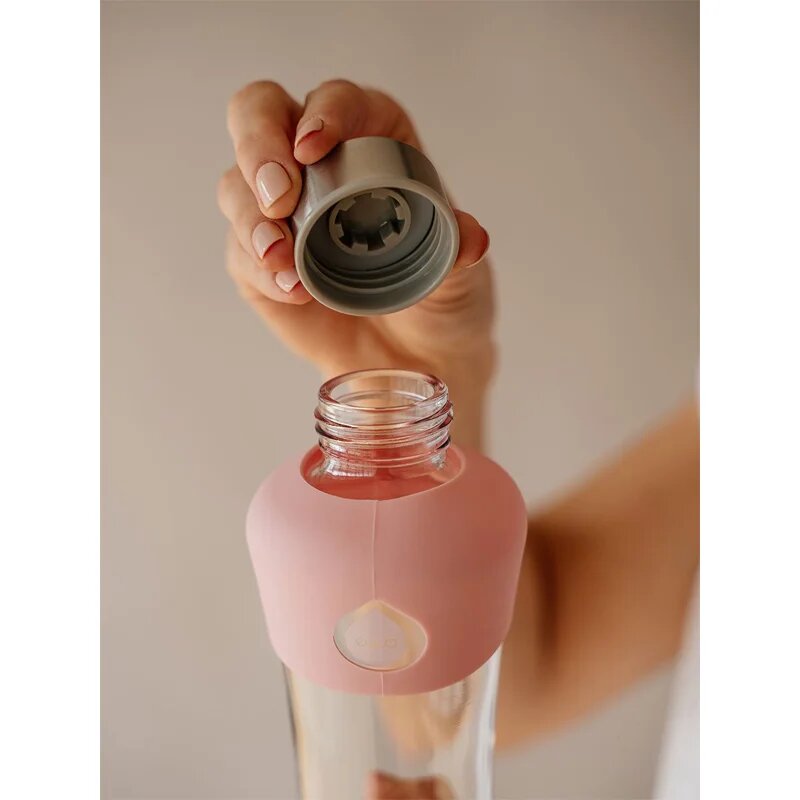 EQUA Active Posoda za vodo Berry 550 ml