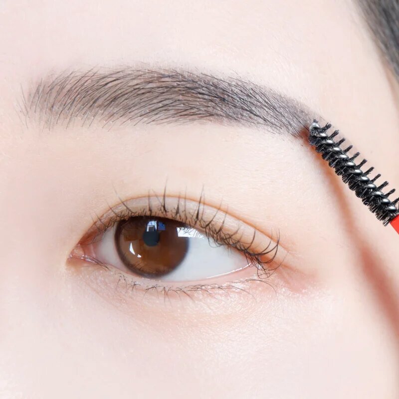 espoir The Brow Balance Pencil svinčnik za obrvi s krtačko odtenek 01 Classic Brown 0.1 g