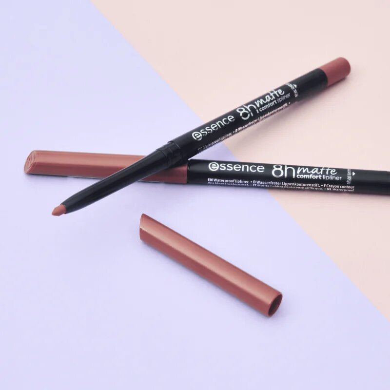 essence 8h Matte Comfort mat svinčnik za ustnice s šilčkom odtenek 02 Silky Hazelnut 03 g
