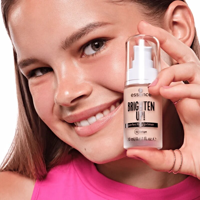 essence BRIGHTEN UP! Perfecting Primer tekoča podlaga za ličila odtenek 02 Beige 20 ml