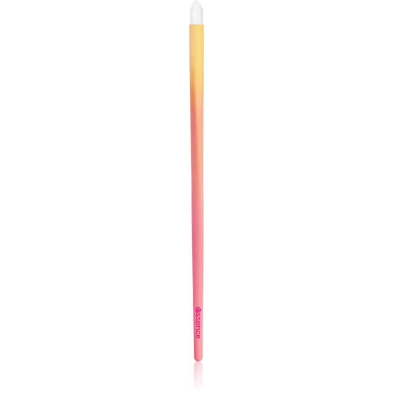 essence BRUSH IT LIKE IT'S ART pencil brush čopič za ličenje oči 01 Precision Meets Paint-spiration 1 kos