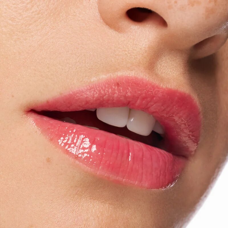 essence Chili Bomb sijaj za ustnice za večji volumen 10 ml